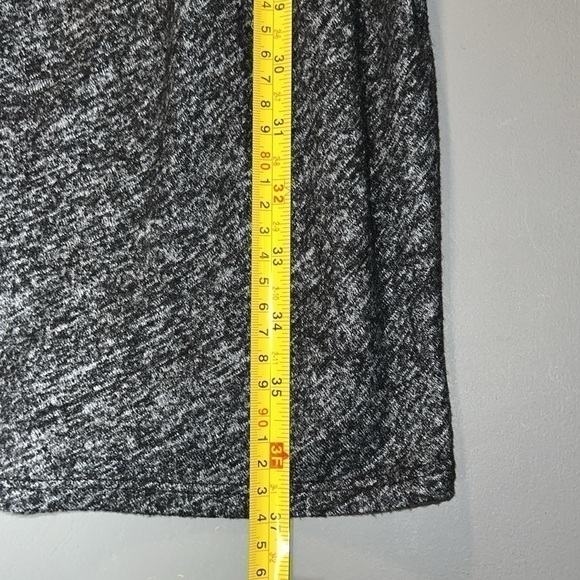 Athleta Solitude Raglan Sleeve Charcoal Black Stretchy Travel  Dress S - Picture 9 of 9